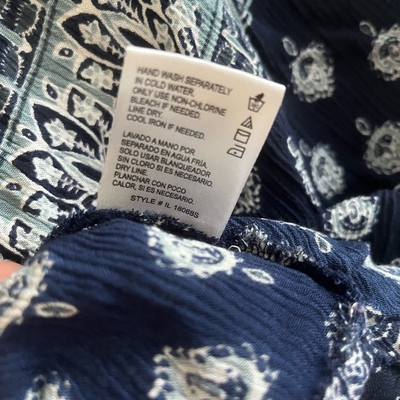 Patrons of Peace Blue Crop Top - Large - Picture 7 of 7